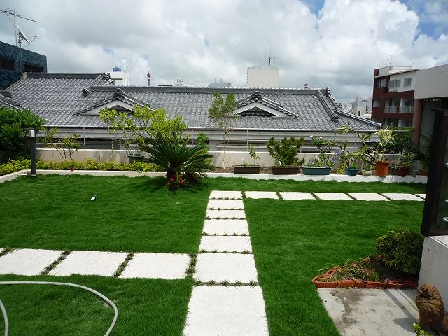 那覇市　Y氏邸　屋上・壁面等緑化コンテスト2009　優秀賞受賞