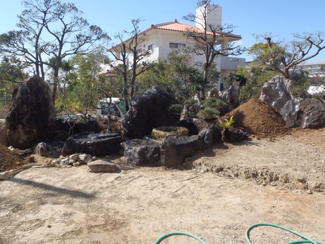 中城村　T氏邸　造園工事（前編）の写真