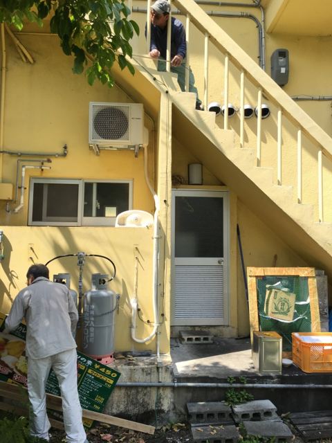 那覇市久茂地 Aビル 植栽工事の写真
